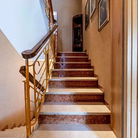 Casa Da Tullia Ospitar Appartamento *