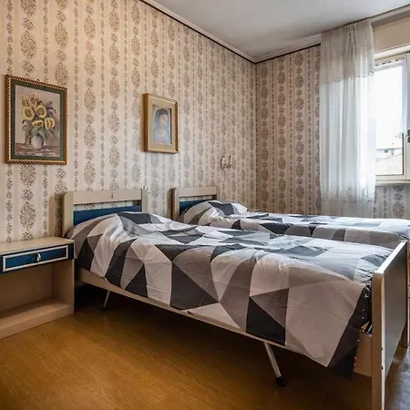 Apartment Casa Da Tullia Ospitar